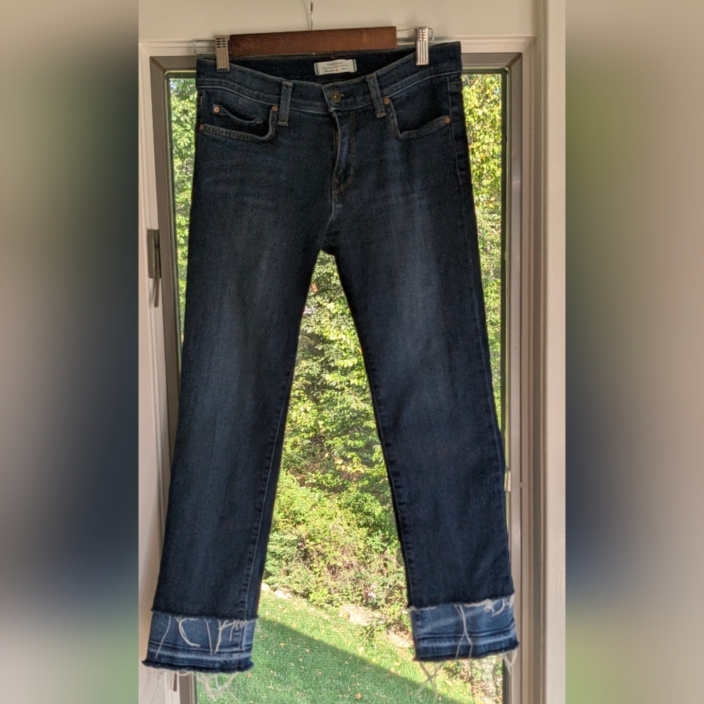Principle Frayed Crop/Ankle Jeans Size 28